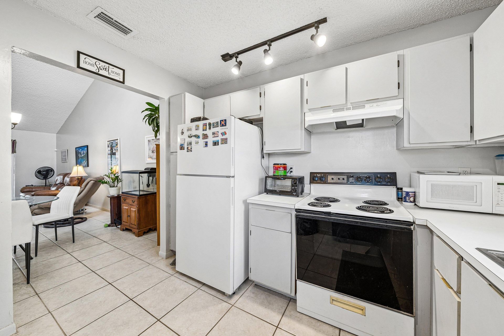 1968 Monks Court, West Palm Beach, FL 33415 Photo
