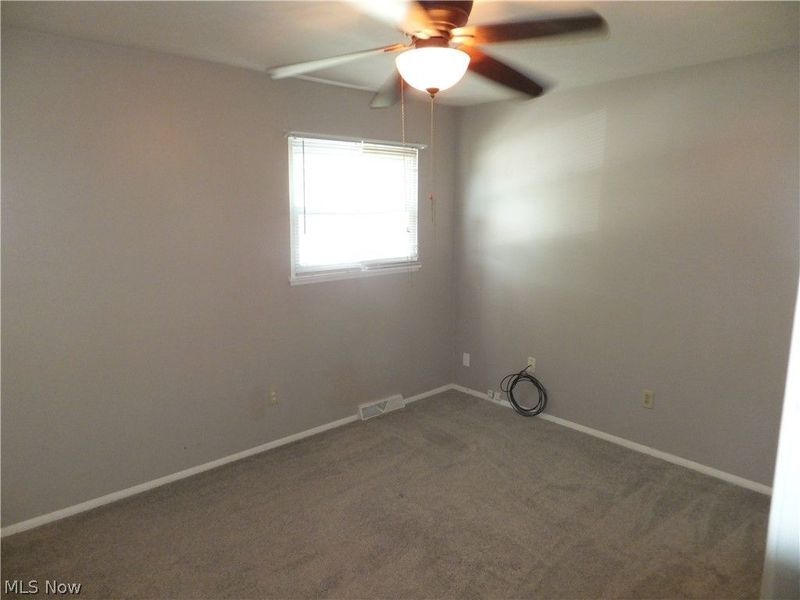 4641 E Lake Road, Sheffield Lake, OH 44054 Photo 8