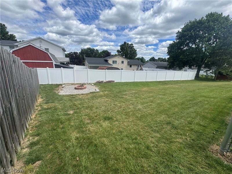 3415 Darbyshire Drive, Canfield, OH 44406 Photo 28