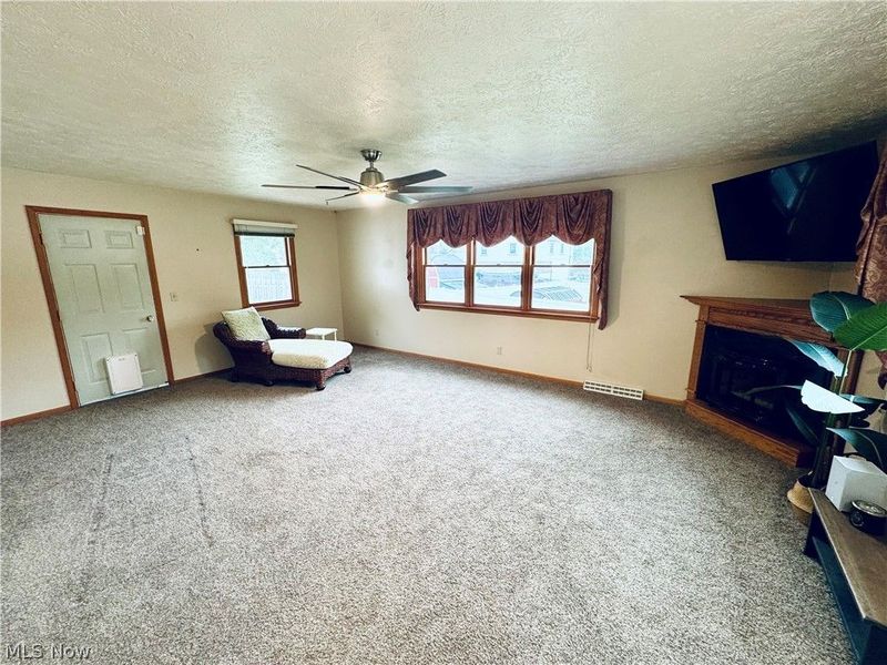 3415 Darbyshire Drive , Canfield, OH 44406 Photo 8