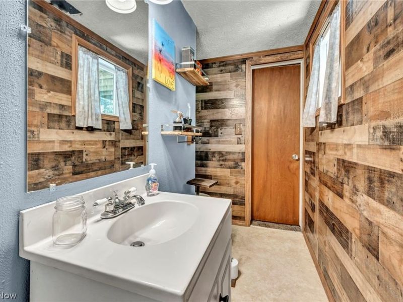 295 Hillsdale Circle, Wadsworth, OH 44281 Photo 14