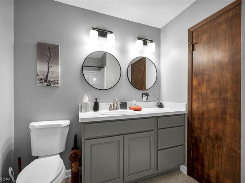 295 Hillsdale Circle, Wadsworth, OH 44281 Photo 18