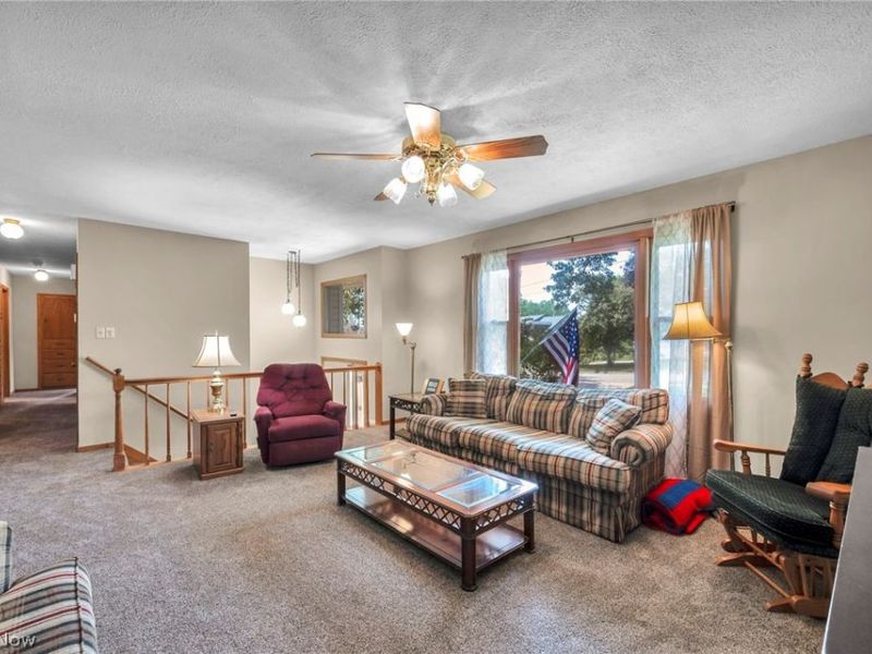 295 Hillsdale Circle, Wadsworth, OH 44281 Photo 8