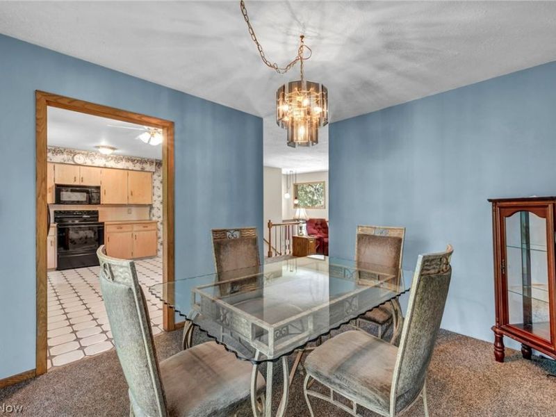295 Hillsdale Circle , Wadsworth, OH 44281 Photo 8
