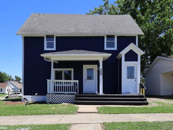 202 S 5Th Street, Marshalltown, IA 50158