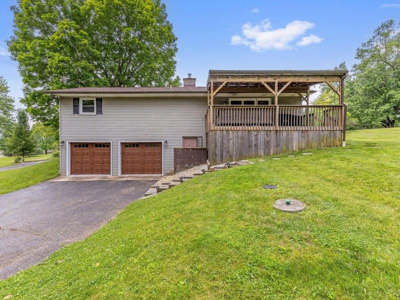 1144 Rainbow Drive NW, Lancaster, OH 43130 Photo 5