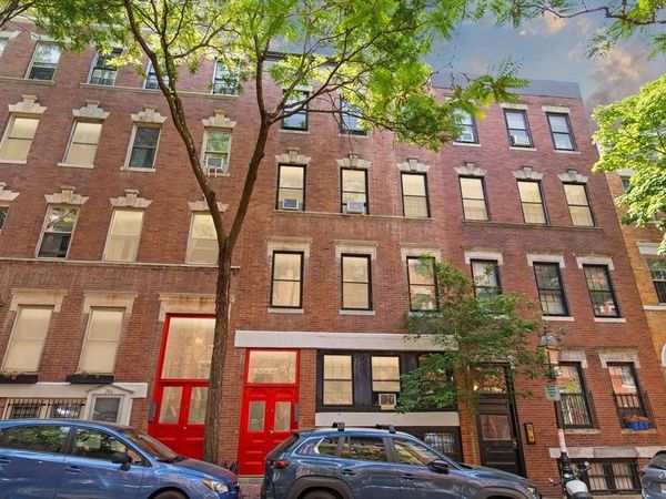 78 Phillips St, Unit 3, Boston, MA 02114