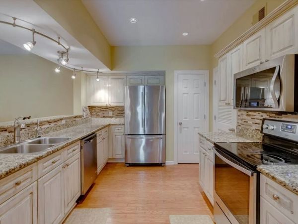 6820 Highway 70 S, Unit 419, Nashville, TN 37221