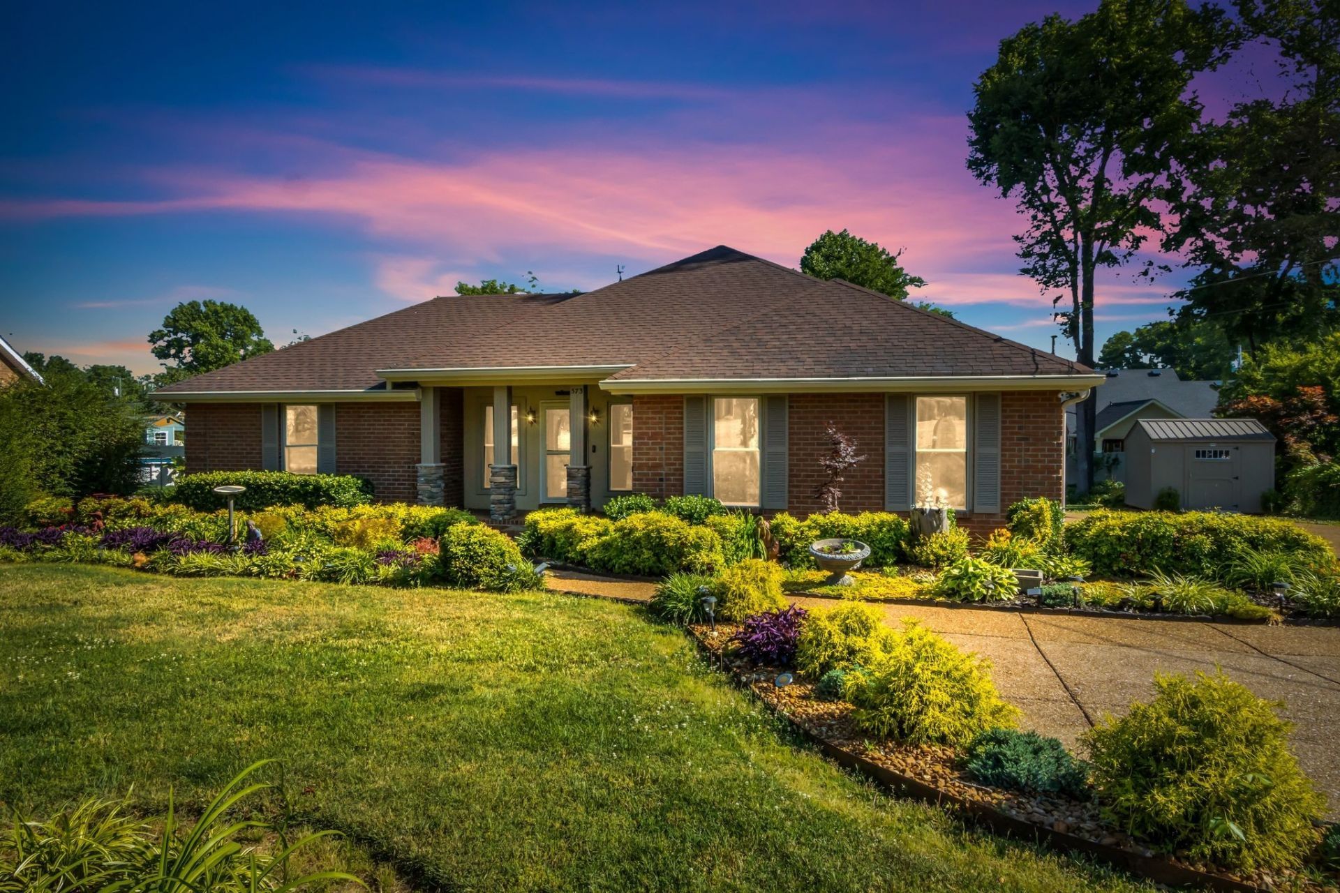 573 Highpoint Dr , Smyrna, TN 37167 Main Photo