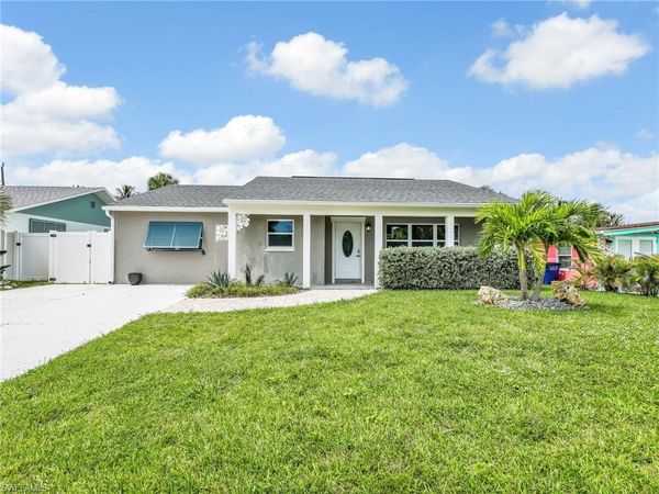 195 Hibiscus DR , FORT MYERS BEACH, FL 33931