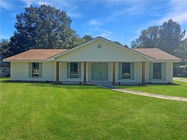 301 STEELE Road , Slidell, LA 70461