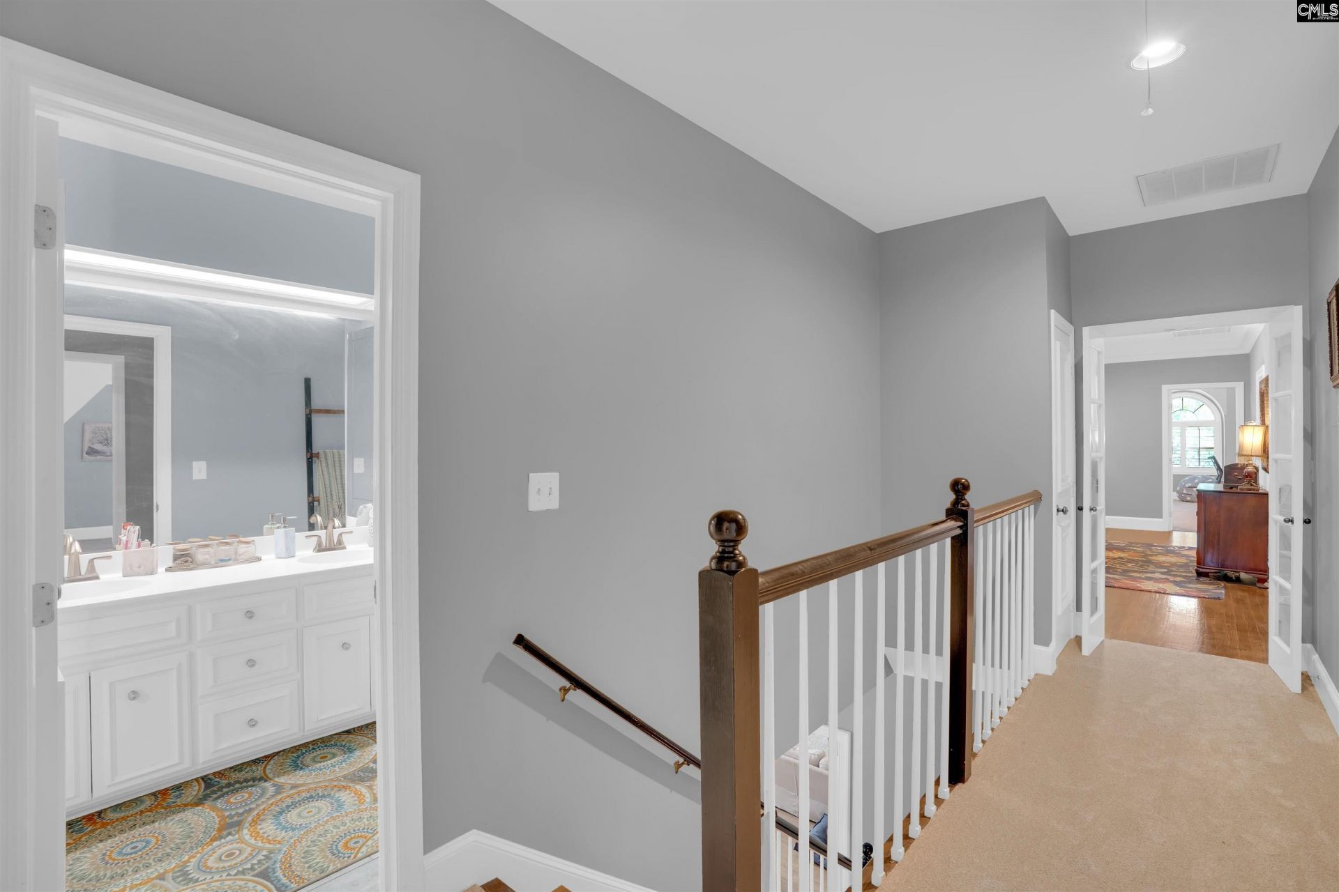 7 Tavern Court  Photo 39