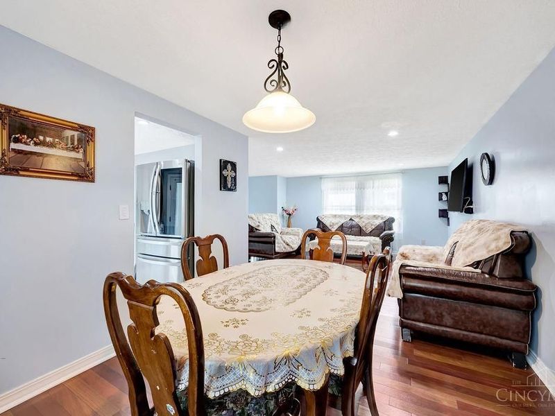 5350 Orchard Creek Court, Green Township, OH 45239 Photo 10