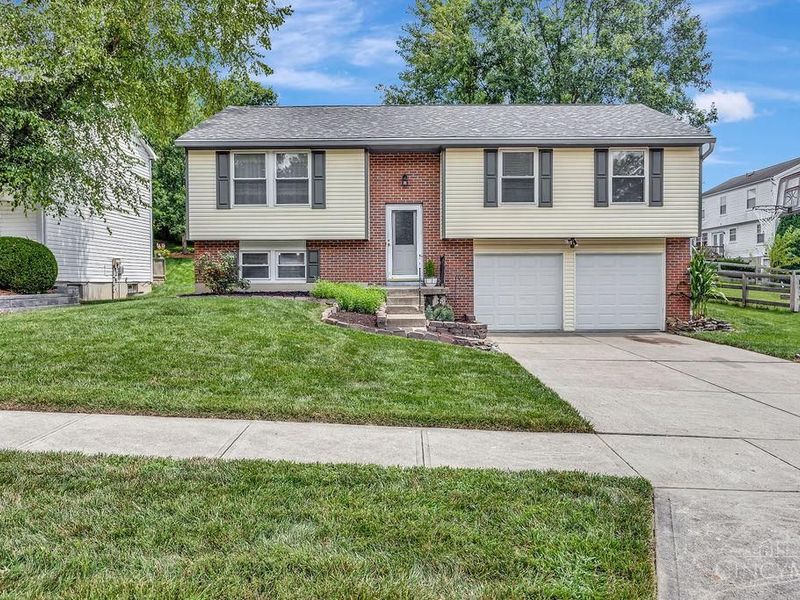 5350 Orchard Creek Court, Green Township, OH 45239 Photo 3