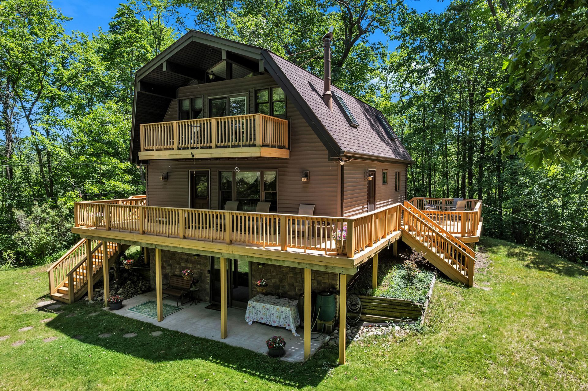 17777 Cavanaugh Lake Road, Chelsea, MI 48118 Main Photo