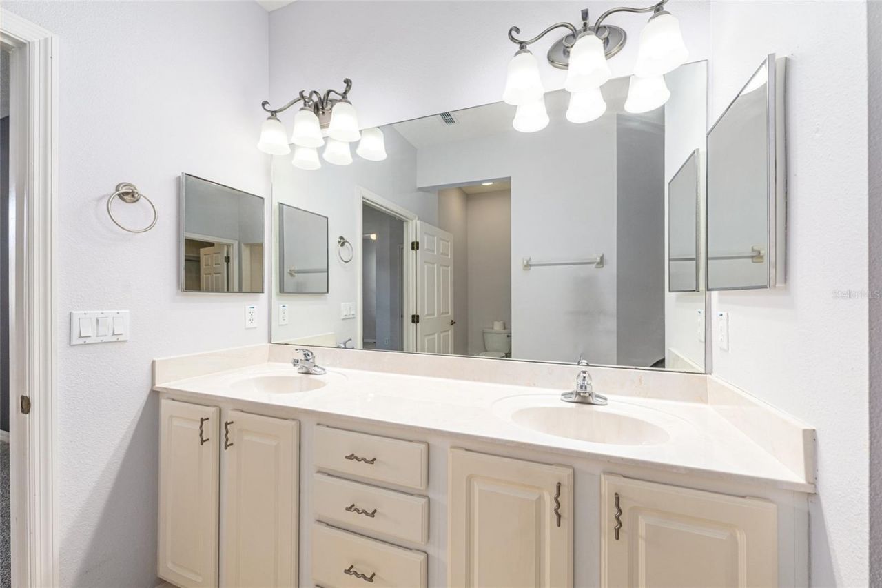 8374 SW 82nd Loop , Ocala, FL 34481 Photo