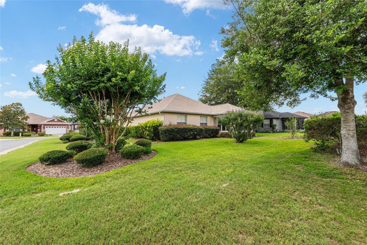 8374 SW 82nd Loop , Ocala, FL 34481 Photo