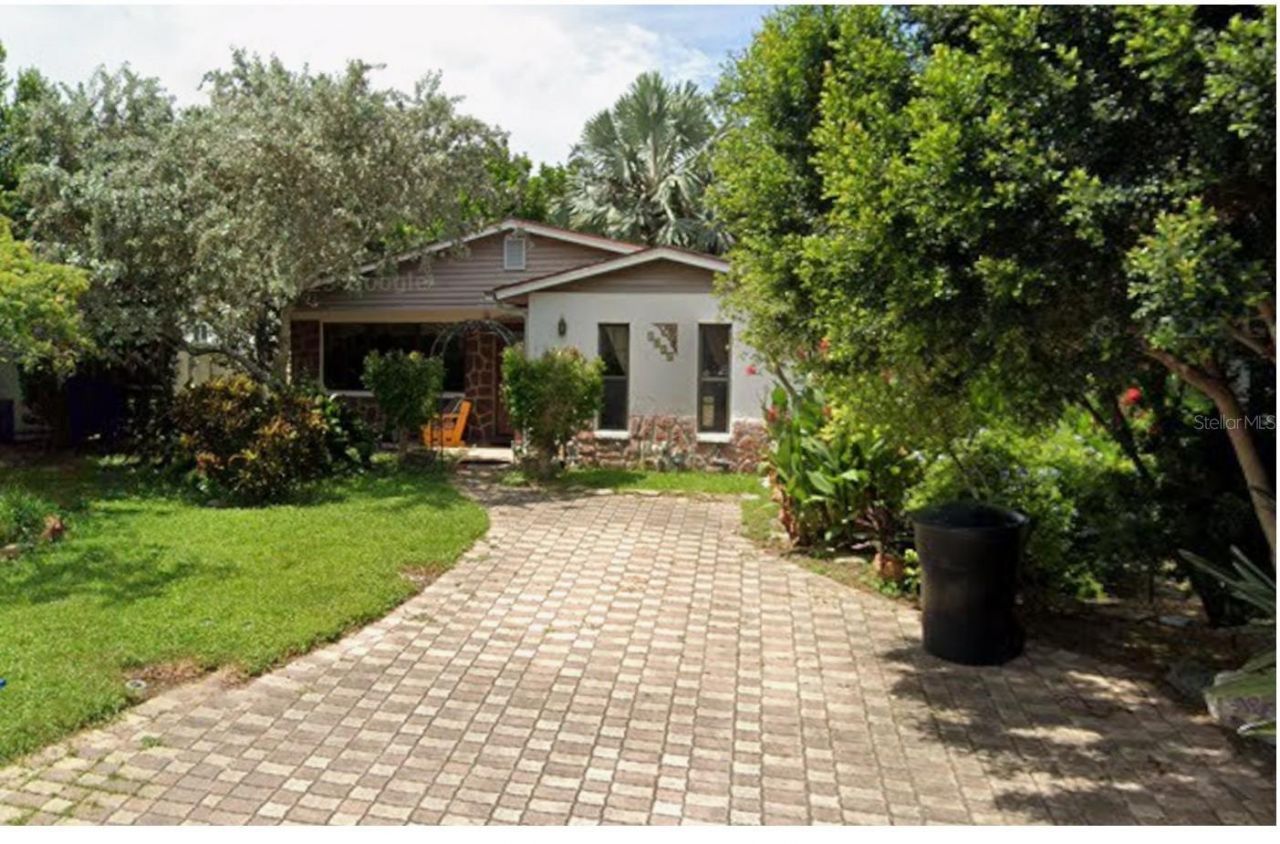 1835 Maryland Avenue Ne, Saint Petersburg, FL 33703 Photo