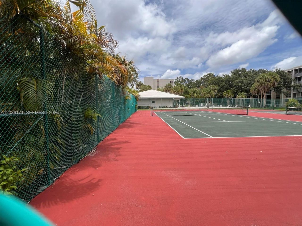 1075 Riverside Dr , Unit 505, Coral Springs, FL 33071 Photo