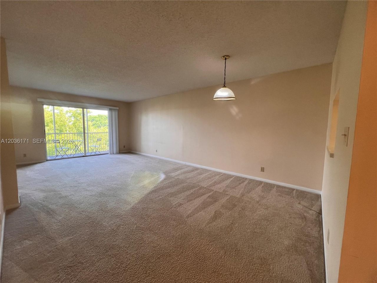 1075 Riverside Dr, Unit 505, Coral Springs, FL 33071 Photo