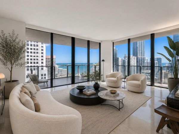 68 SE 6th St , Unit 3301, Miami, FL 33131