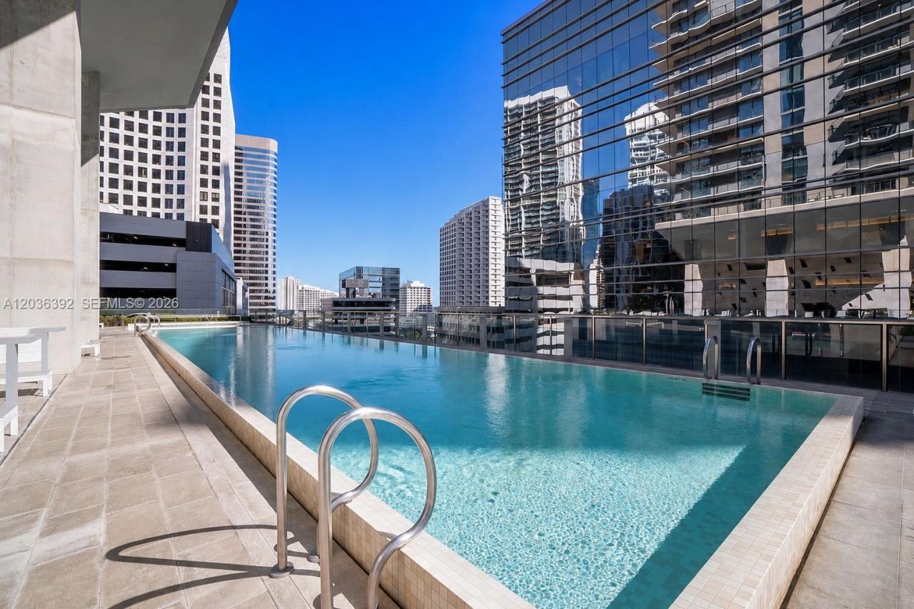 68 SE 6th St, Unit 3301, Miami, FL 33131 Photo