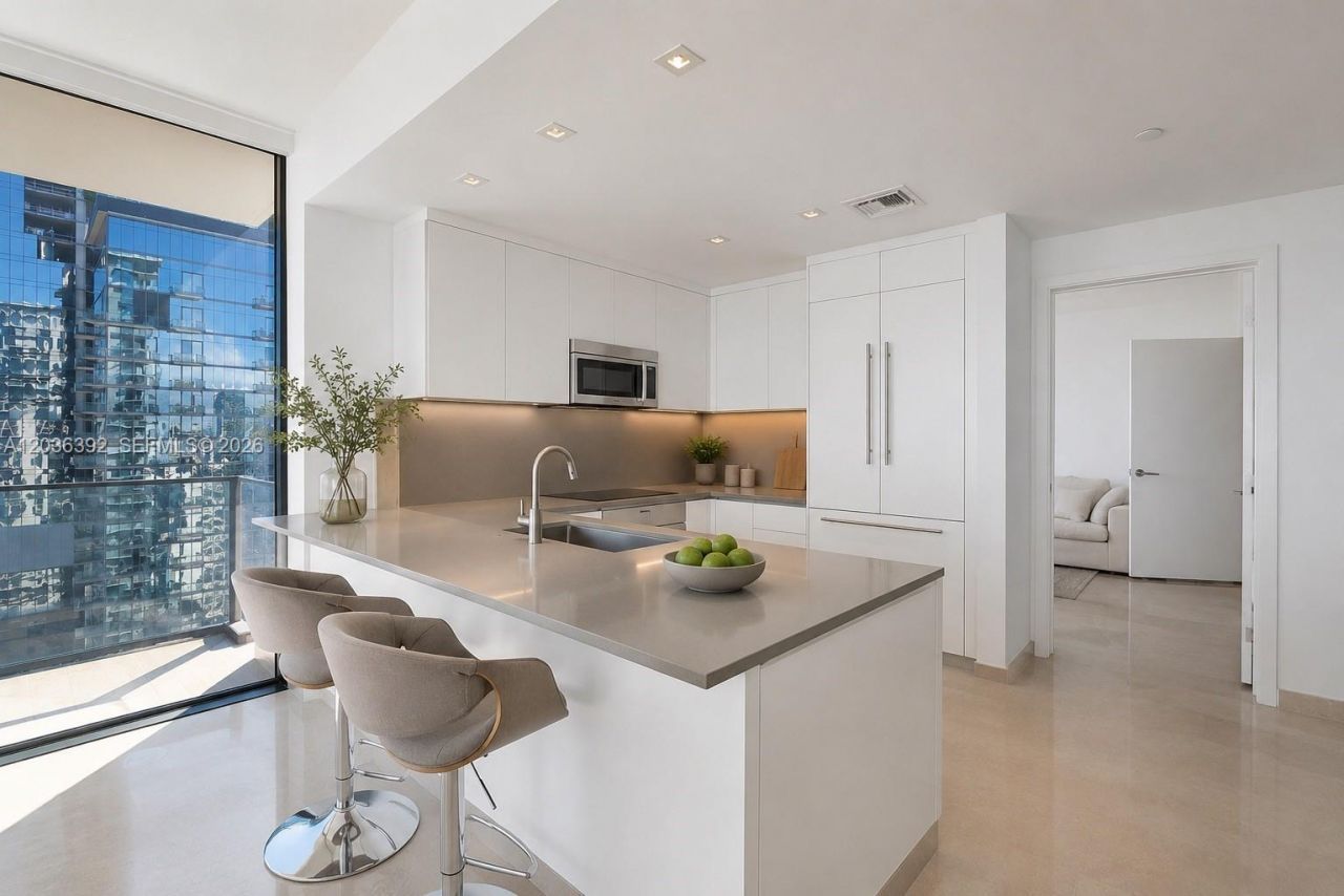 68 SE 6th St, Unit 3301, Miami, FL 33131 Photo