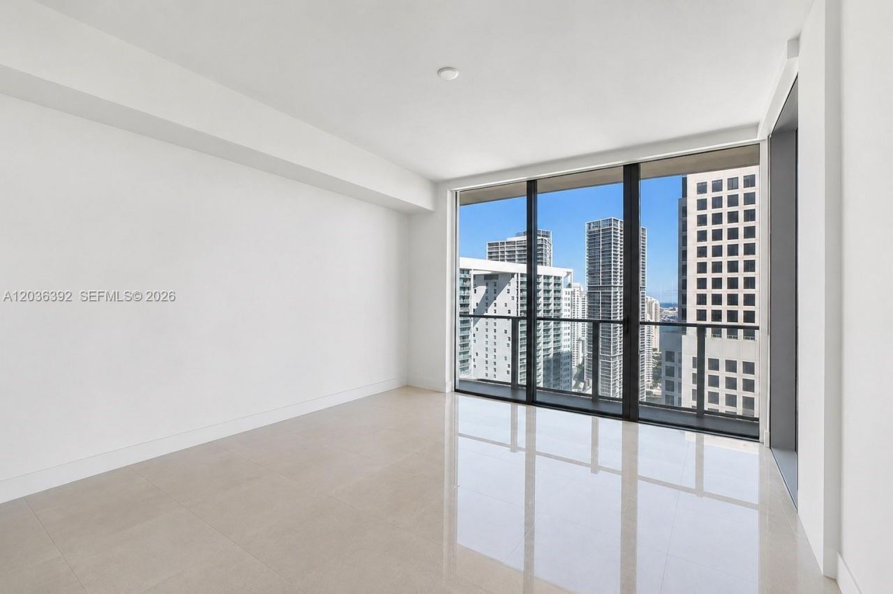 68 SE 6th St, Unit 3301, Miami, FL 33131 Photo