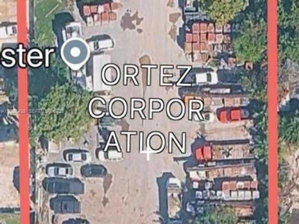 11970 NW 159th St , Hialeah, FL 33018