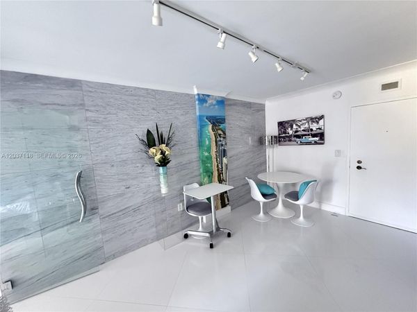 800 West Ave , Unit 605, Miami Beach, FL 33139