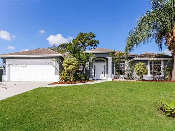 3366 SW Perrine St , Port St. Lucie, FL 34953