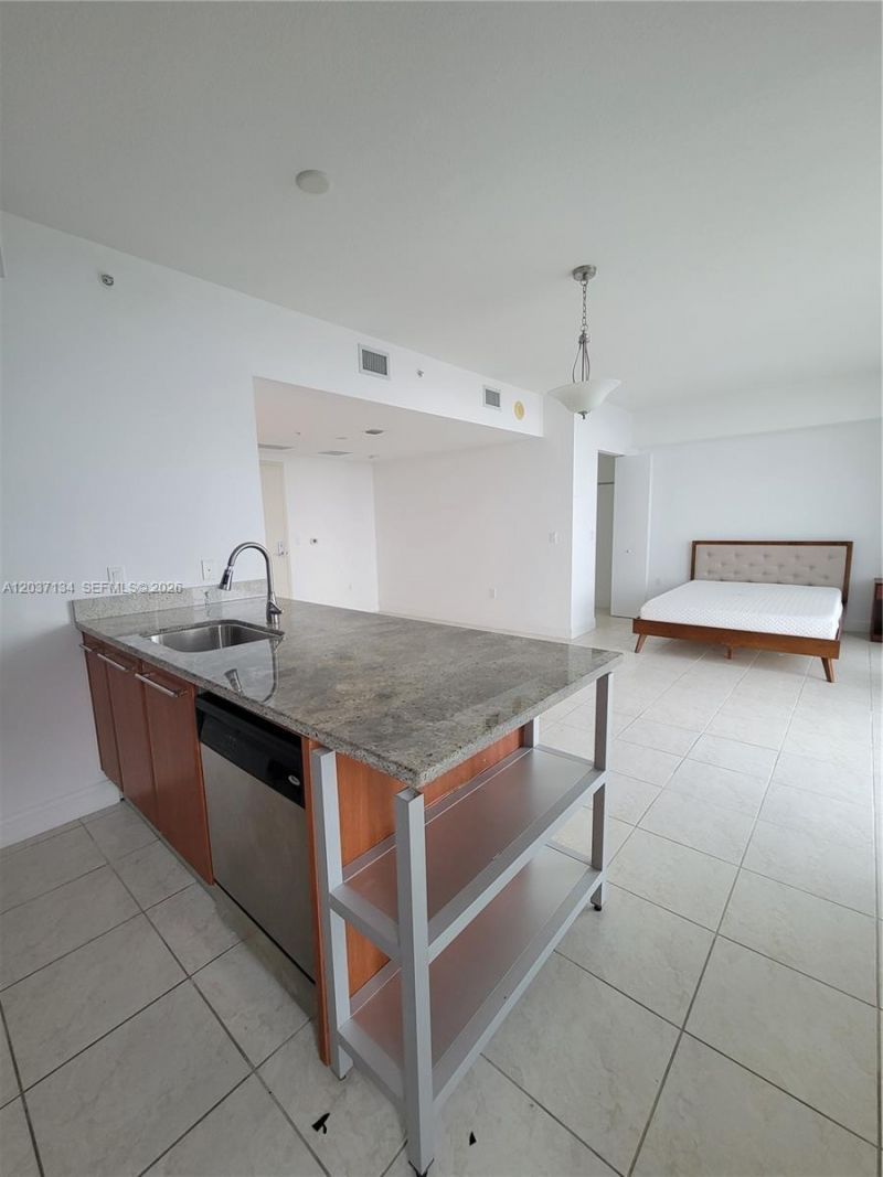 185 SW 7th St , Unit 3500, Miami, FL 33130 Photo