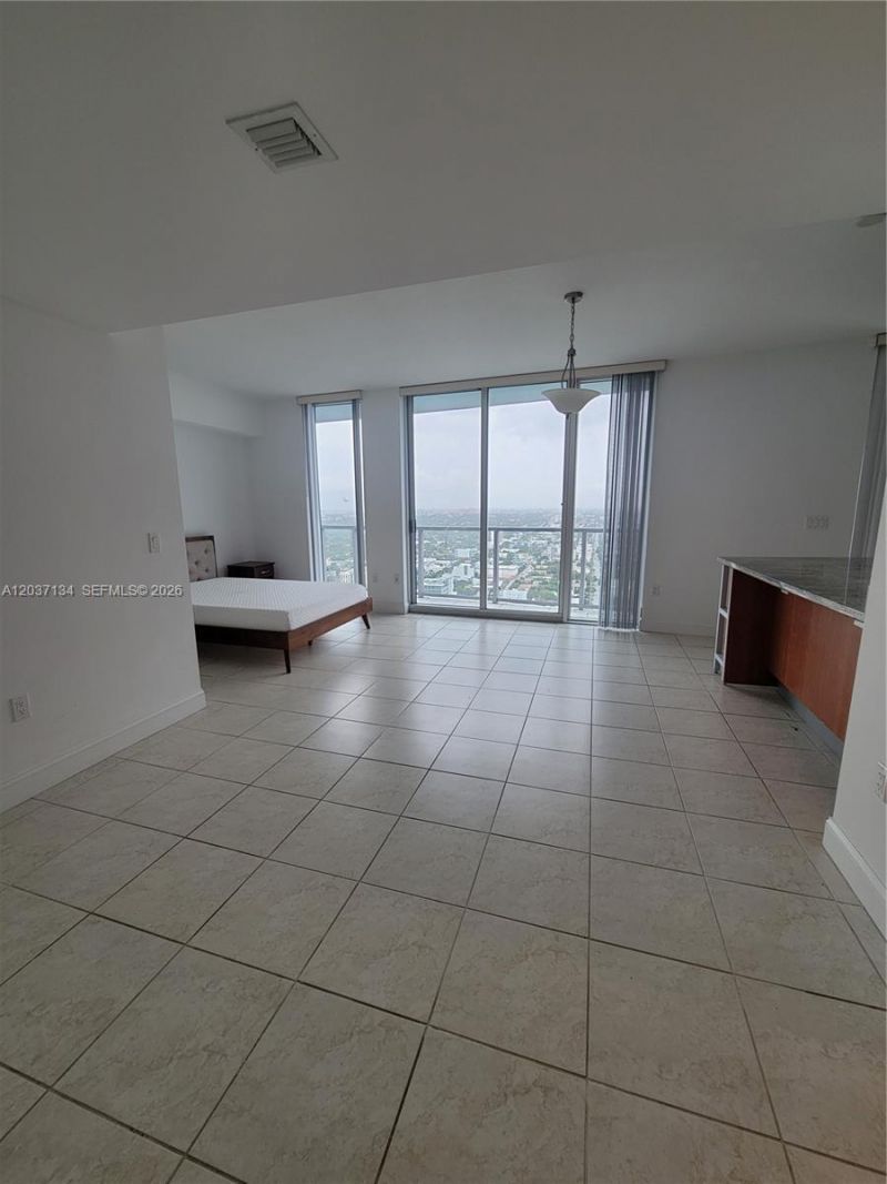 185 SW 7th St , Unit 3500, Miami, FL 33130 Photo