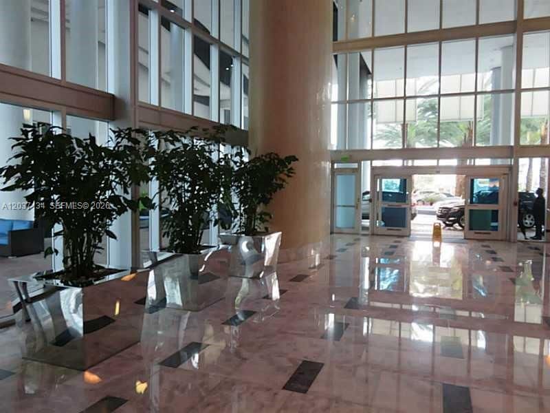 185 SW 7th St , Unit 3500, Miami, FL 33130 Photo