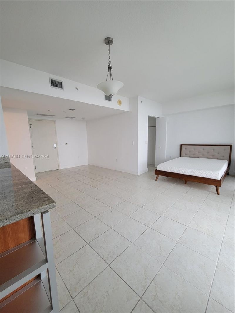 185 SW 7th St , Unit 3500, Miami, FL 33130 Photo