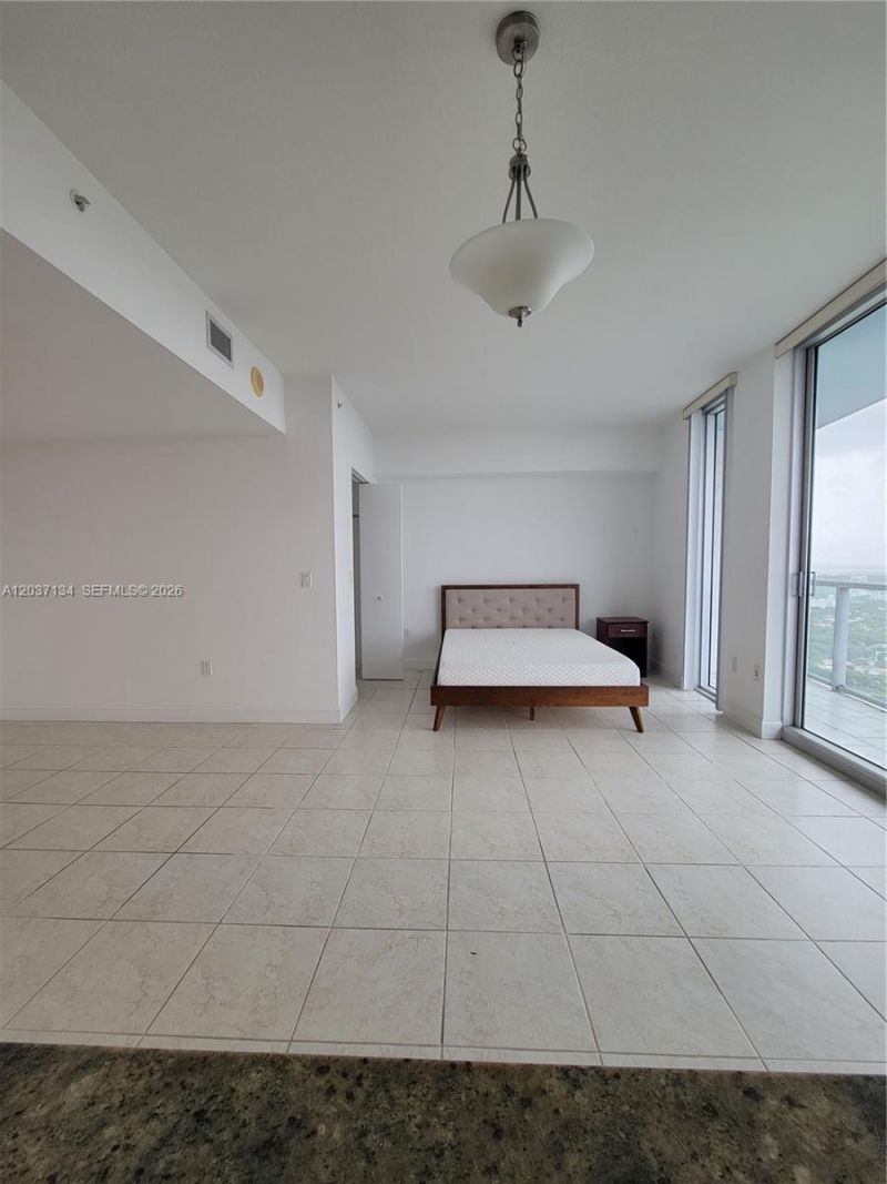 185 SW 7th St , Unit 3500, Miami, FL 33130 Photo