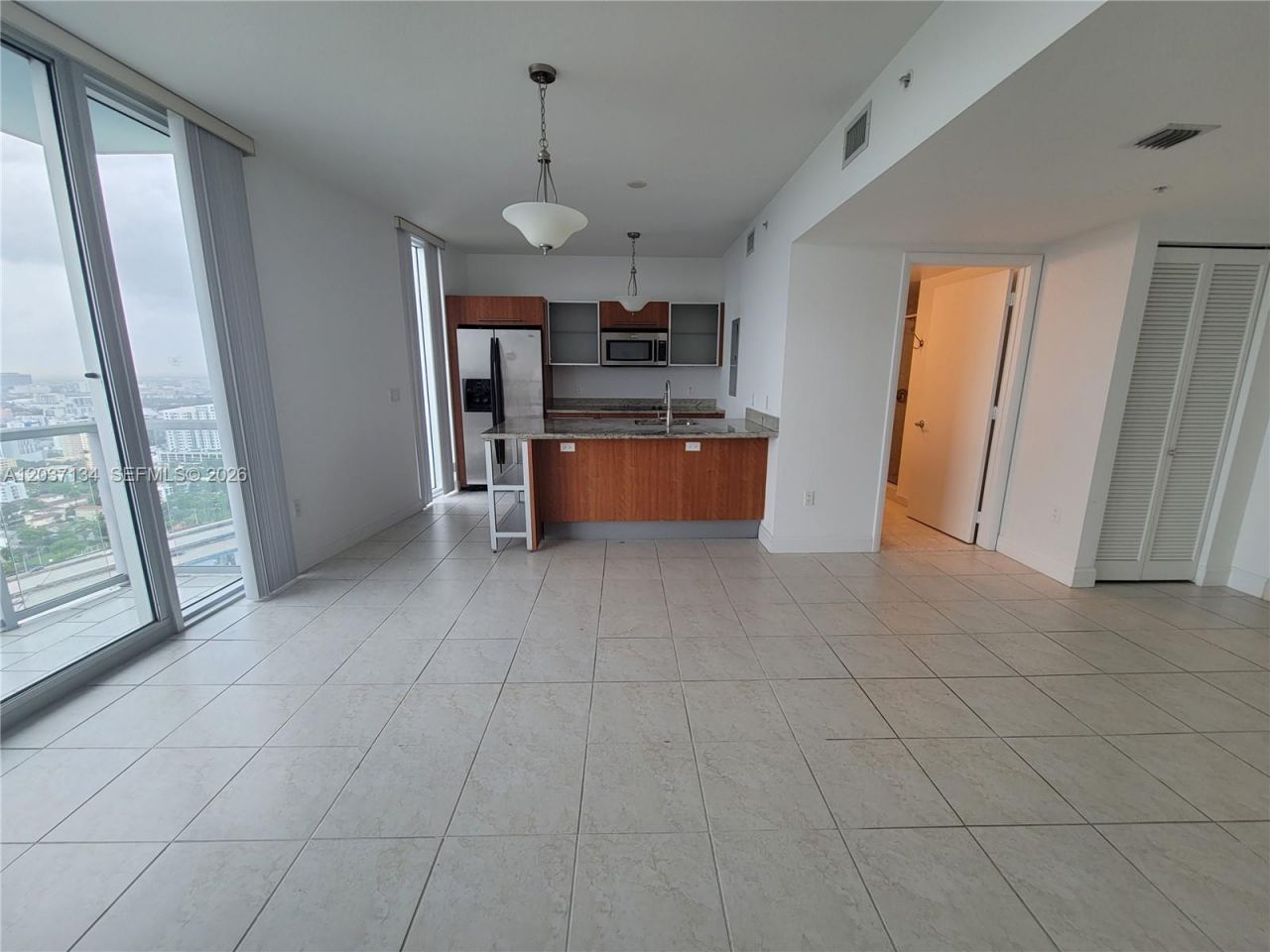 185 SW 7th St , Unit 3500, Miami, FL 33130 Photo