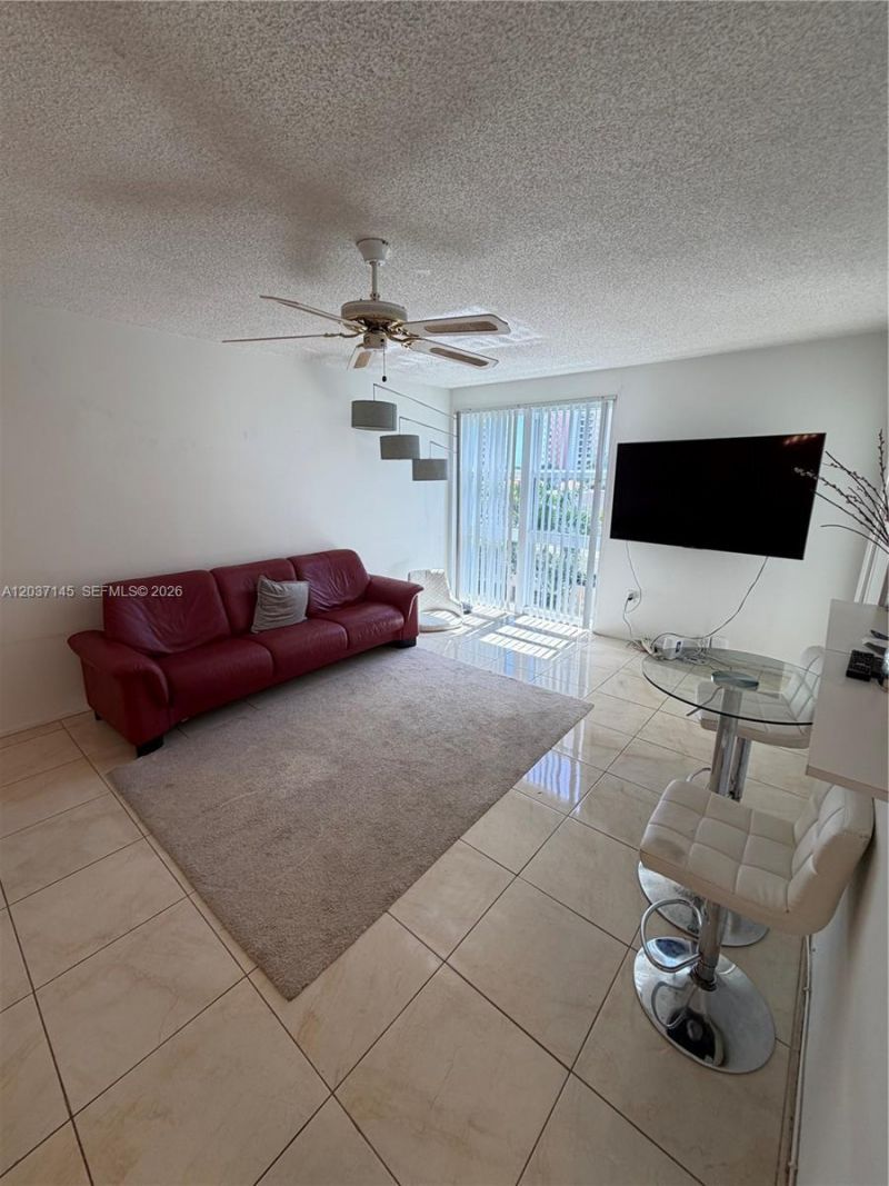 17620 Atlantic Blvd , Unit 514, Sunny Isles Beach, FL 33160 Main Photo