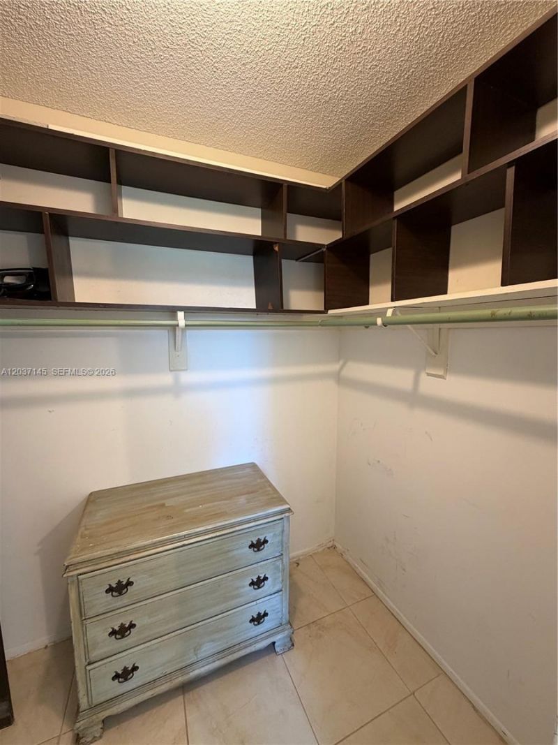 17620 Atlantic Blvd, Unit 514, Sunny Isles Beach, FL 33160 Photo