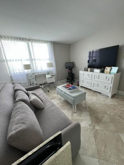650 West Ave, Unit 2109, Miami Beach, FL 33139 Photo