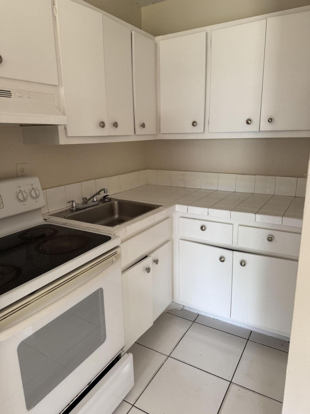 1431 SW 44th Terrace, Unit 4, Fort Lauderdale, FL 33317 Photo