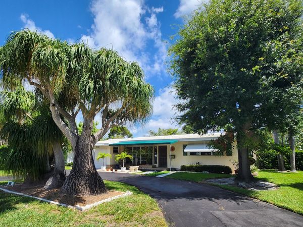 111 SE 7th Street, Pompano Beach, FL 33060