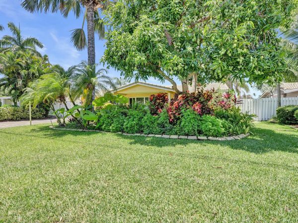 2265 SE 12th Street, Pompano Beach, FL 33062
