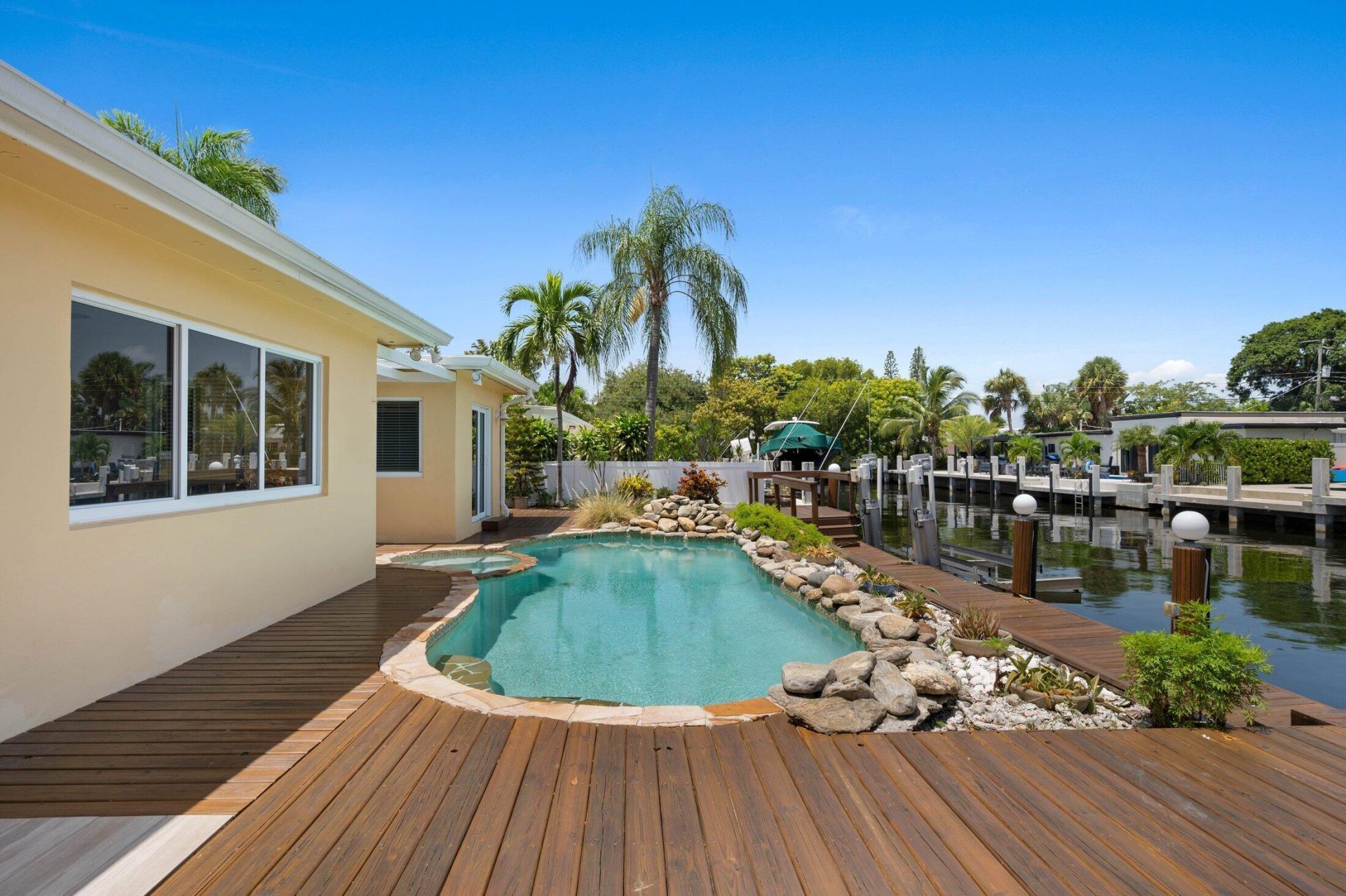 2265 SE 12th Street, Pompano Beach, FL 33062 Photo