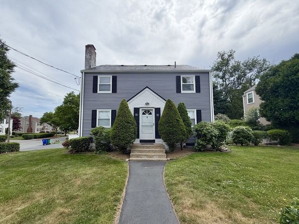 17 Hatfield Rd, Unit 17, Newton, MA 02465