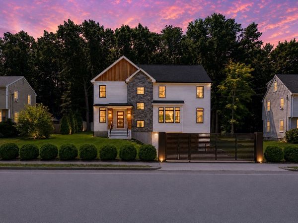 135 Hartman Road, Newton, MA 02459