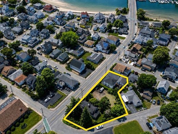 147 Onset Ave, Wareham, MA 02558