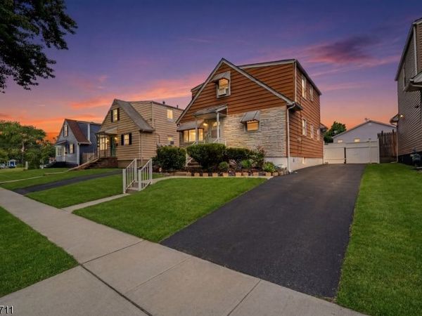 1875 Paterson St, Rahway, NJ 07065