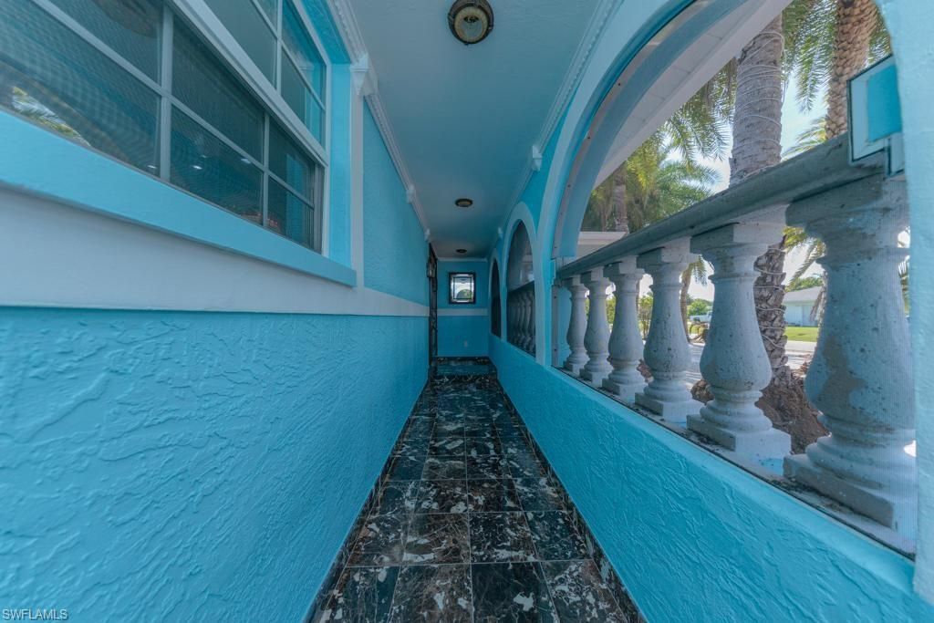 1013 SE 44th St, Cape Coral, FL 33904 Photo