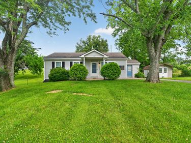1127 Pine Crest Road, Lancaster, KY 40444